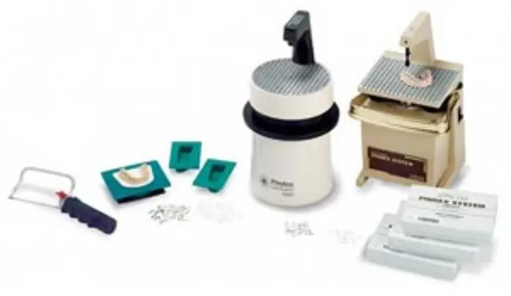 Pindex Short (10 mm) Pins and Plastic Sleeves